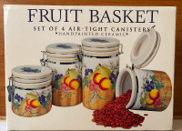Certified International Canister Fruit Basket Locking Lid & Seal