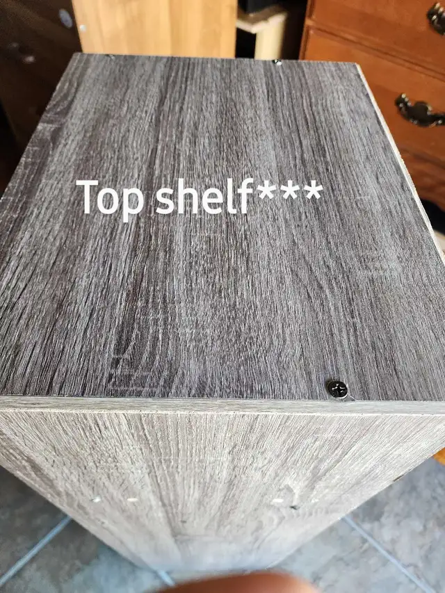 Medium BOOKSHELF special design inside 2 steps**New**602772185977999363
