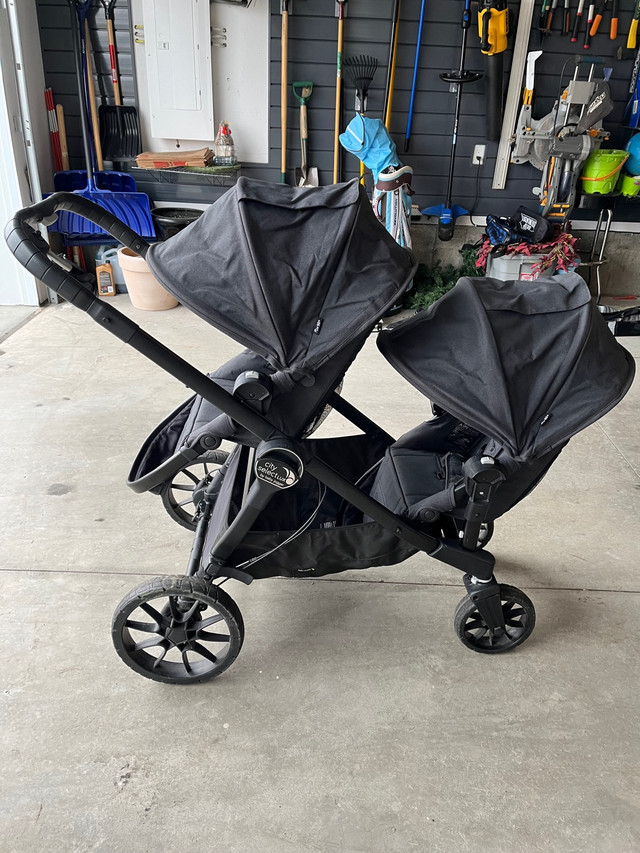  Baby Jogger City Select Lux Double Stroller in Strollers, Carriers & Car Seats in Cornwall - Image 2