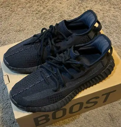 Yeezy 350 Onyx, View more