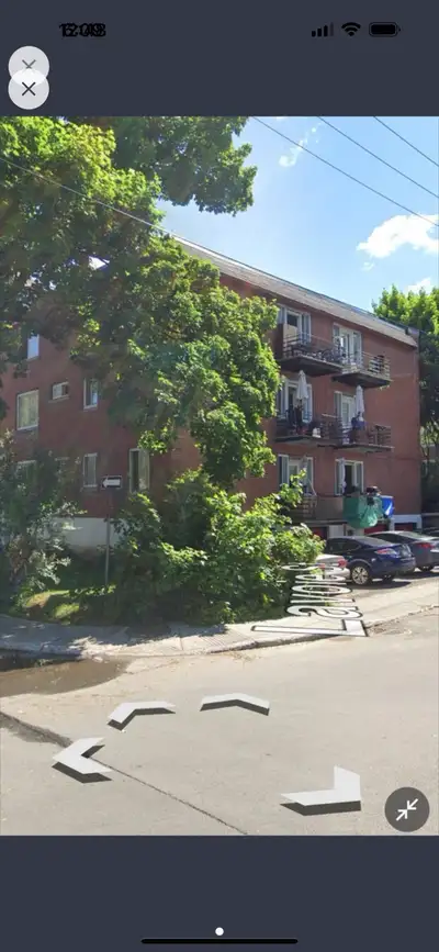 room for rent. CDN metro. all inclusive