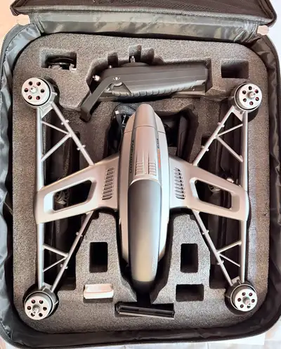 Yuneec Q500 4K quadcooter drone, View more