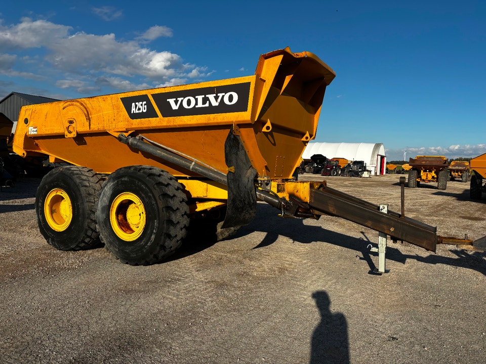 HD rock trailer | Farming Equipment | Kitchener / Waterloo | Free local ...