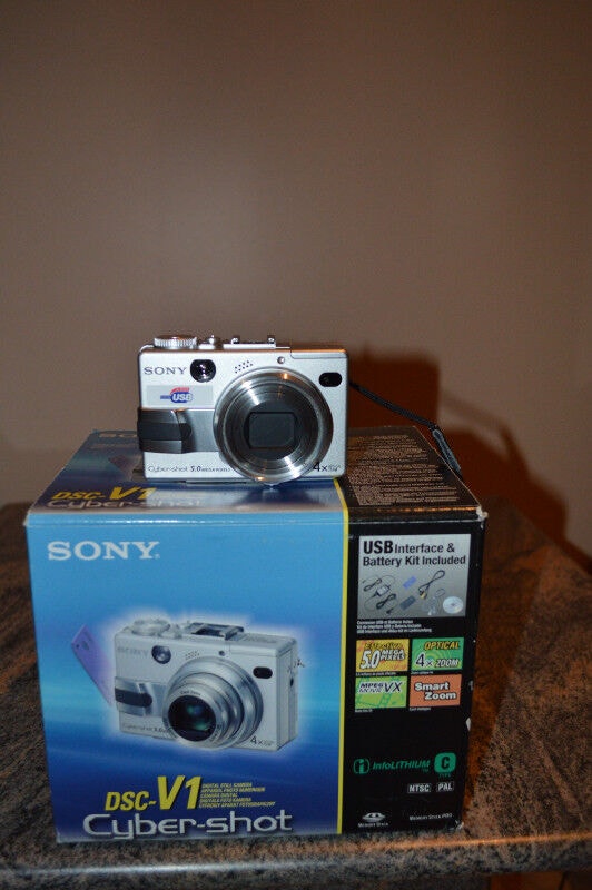 SONY CYBERSHOT DIGITAL CAMERA Appareils photo et caméras Ville de