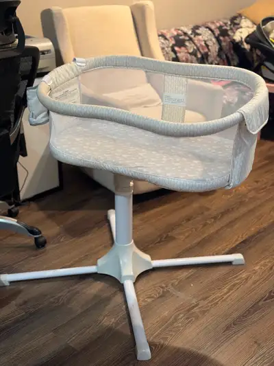 This bassinet was very convenient to have next to our bed during the first few months postpartum. Co...