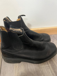 Men’s Blundstone Boots size 7.5