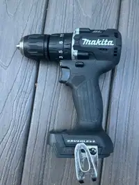 MAKITA 18v Brushless Hammer Drill Driver (tool only)