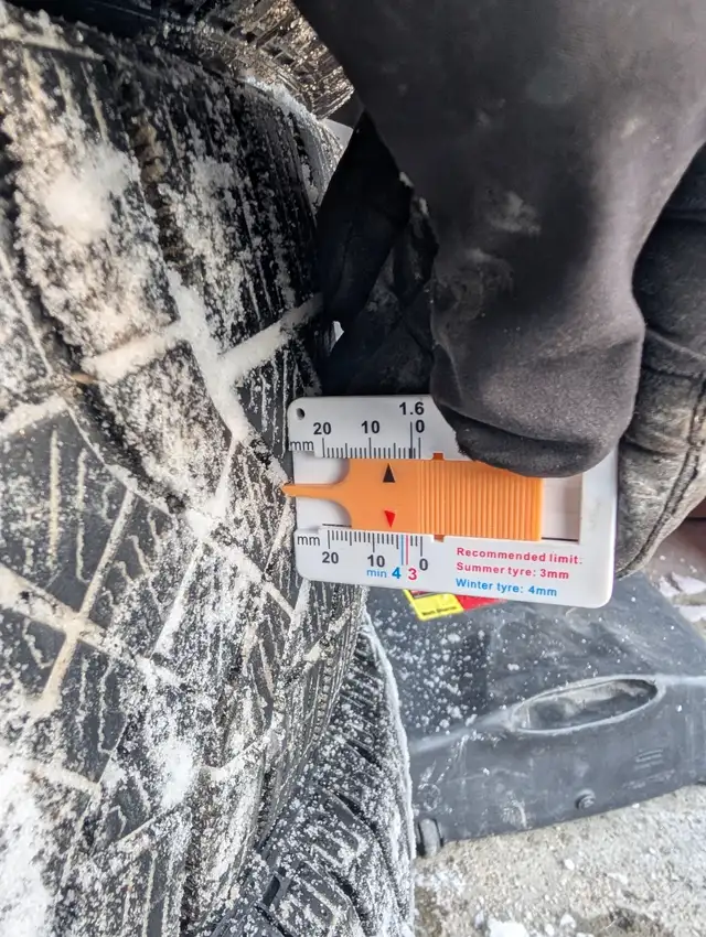 Mazda Winter Tires on Rims 205/60/R16 in Tires & Rims in Markham / York Region - Image 7
