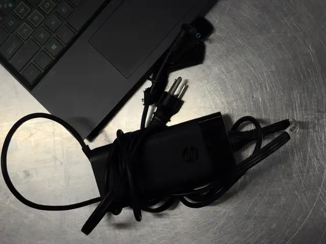 HP GAMING LAPTOP in Laptops in City of Montréal - Image 5