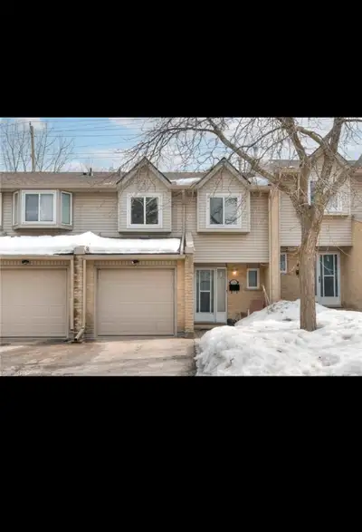 Townhouse For Rent