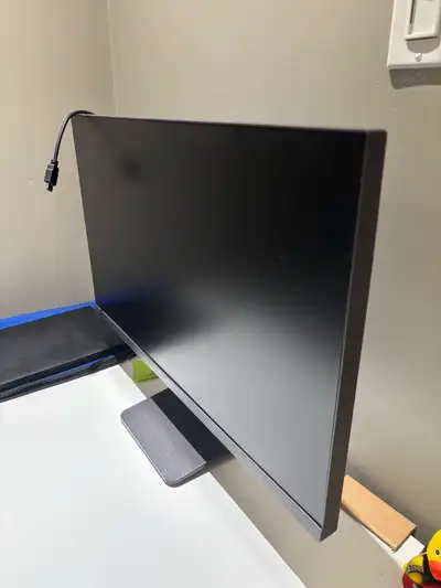 LG Monitor Screen, View more