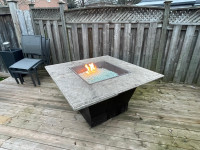 Fire pit table