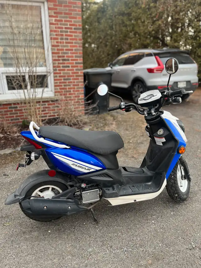 Scooter Yamaha Zuma X 2014 in Scooters & Pocket Bikes in Sherbrooke - Image 6