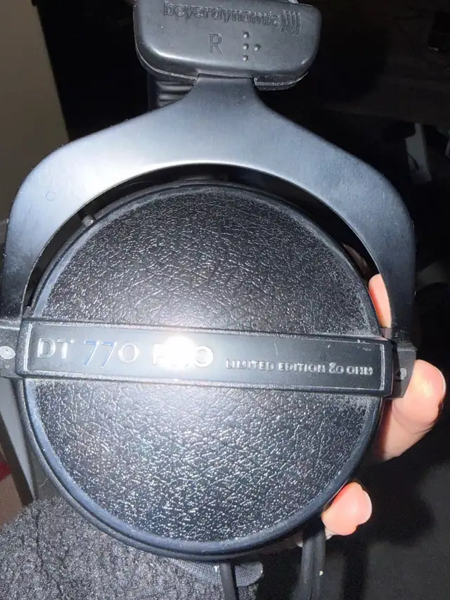 Home studio equipment (everything is working very well) in Pro Audio & Recording Equipment in Oshawa / Durham Region - Image 6