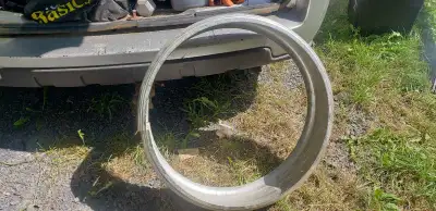 JEEP WINNEBAGO Aluminum wheel cover 27x7" UP FOR SELL WE HAVE THIS Aluminum wheel cover to go in the...