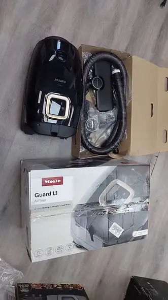 PRICE DROP – LIMITED TIME! Miele Guard L1 AllFloor Canister Vacuum ✔ Slightly Used – Excellent Condi...