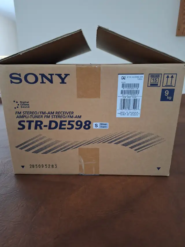 Sony STR-DE598 6.1 Ch Home Theater Receiver in General Electronics in Oshawa / Durham Region - Image 7
