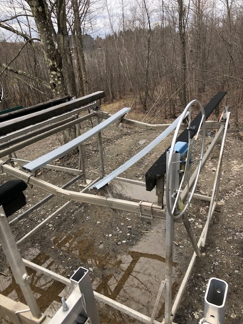 Élévateur à bateau dans Remorques, pièces et accessoires pour bateaux  à Granby - Image 4