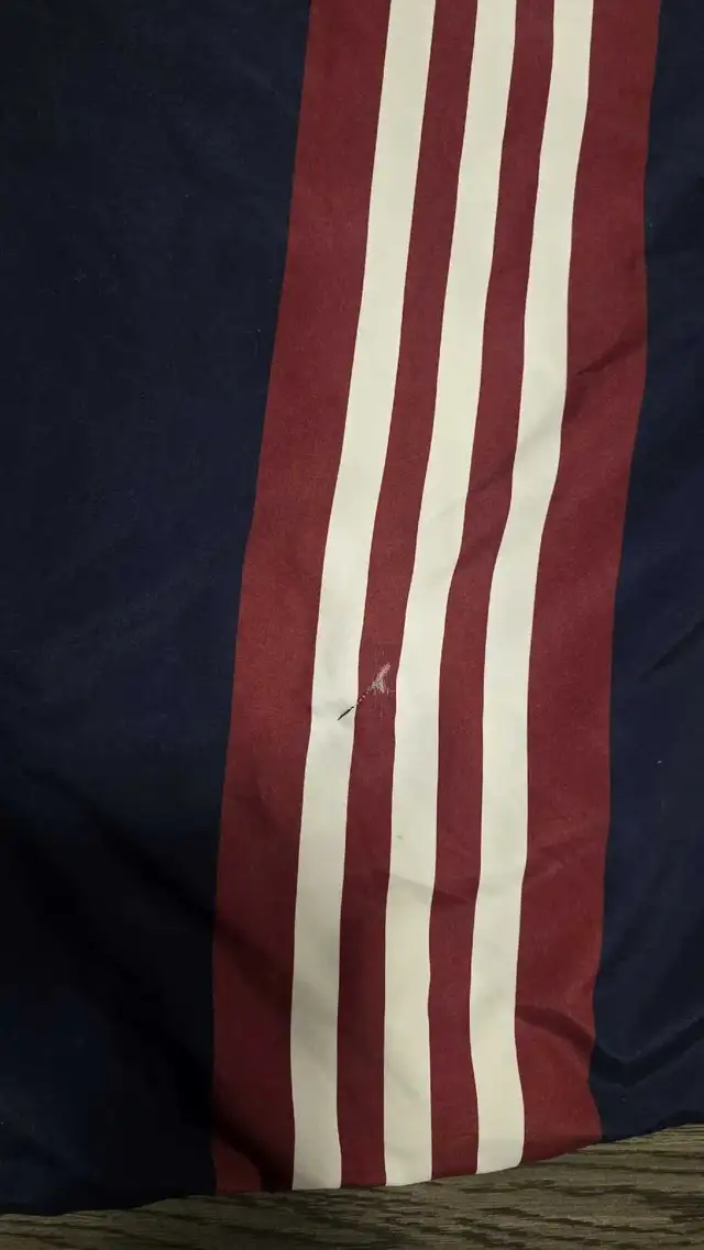 Duvet  size full in Bedding in Moncton - Image 4