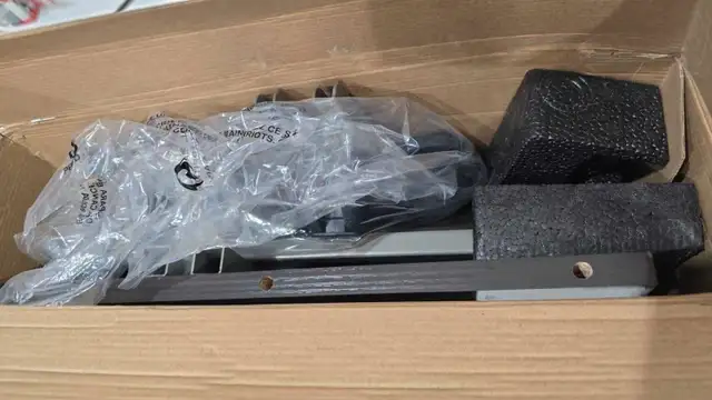 NEW $60 SHW Mobile Height Adjustable Laptop Table62866661273474121