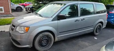 Offer  ride share from Ottawa to Toronto June 13 before 3pm, View more