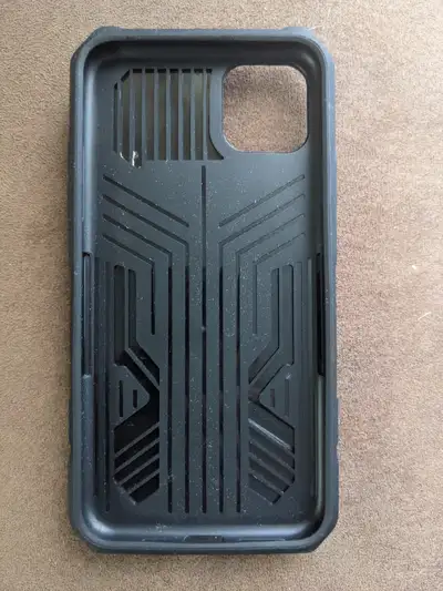 IPhone 11 Pro max new hard case black color $5 Pickup In Downtown