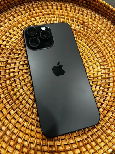 Apple iPhone 16 Pro Max, View more