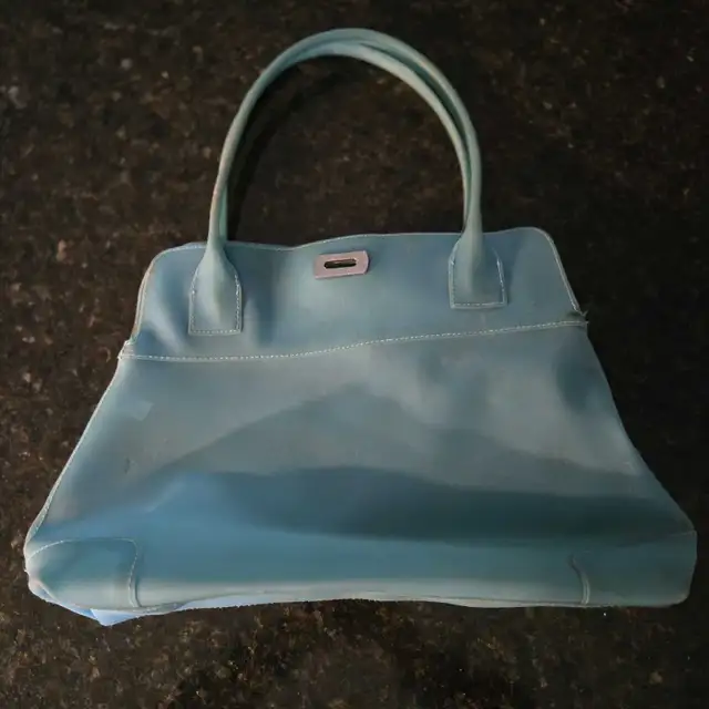 Small Designer Purses in Women's - Bags & Wallets in Ottawa - Image 5