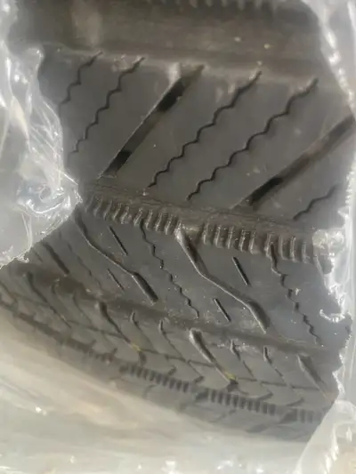 4 Used Bridgestone Alenza run flat tires 275 45R/20 for sale, can be used for another 15-20K