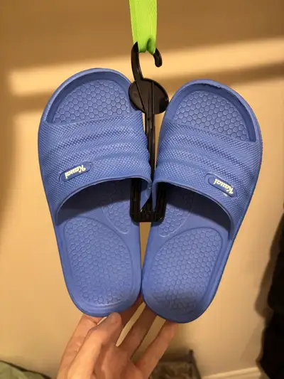 Kids slippers, View more