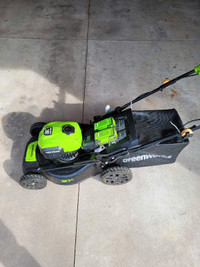 Greenworks 40V Self-propelled lawn mower 