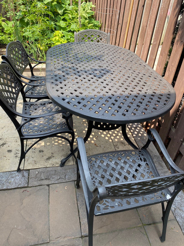 Cast aluminum patio set Patio & Garden Furniture Markham / York
