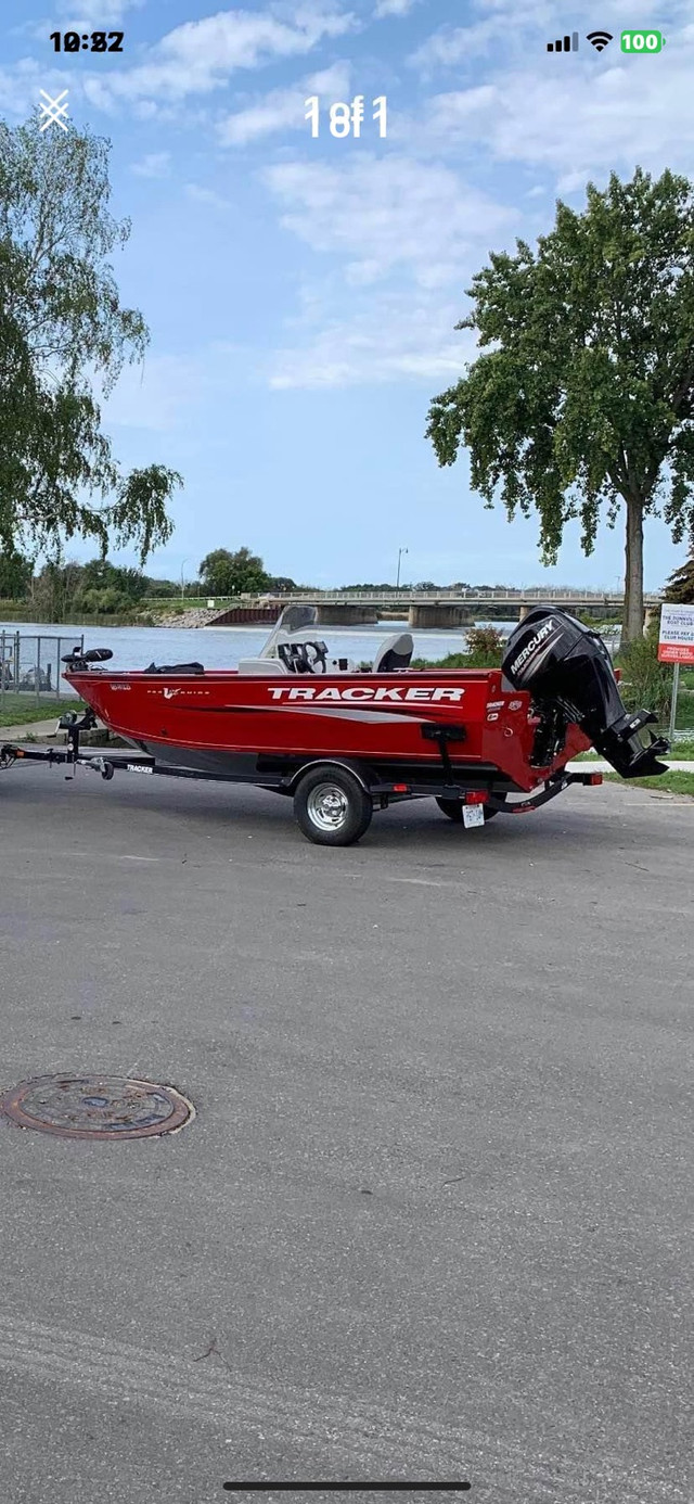 2017 Tracker Boat for sale  in Powerboats & Motorboats in Hamilton