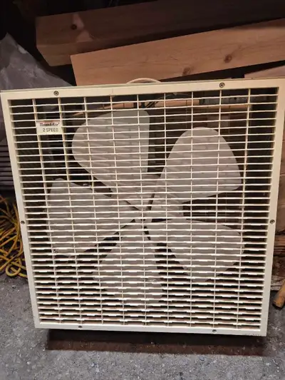 Monarch Aire box fan. Dusty from sitting in the garage. Works excellent, just cleaned the blade and...