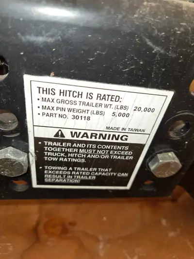 REESE 20K FITH WHEEL HITCH, USED 11 TIMES