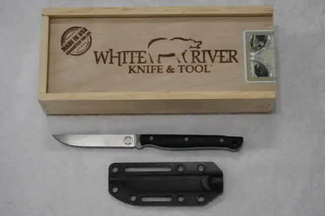 White River, Bradford Guardian & Spyderco in Fishing, Camping & Outdoors in Sarnia - Image 8