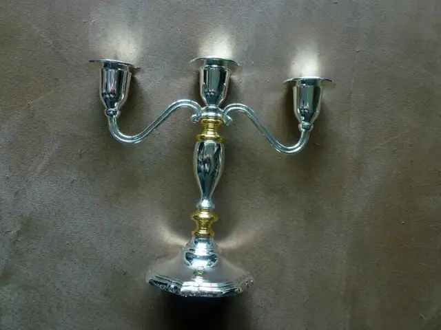 New Silver Plated Candle Holder in Home Décor & Accents in City of Toronto - Image 2