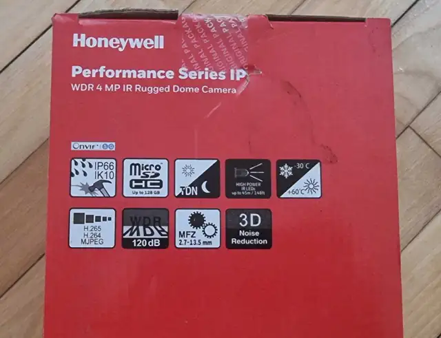Honeywell Performance Series IP H4W4PER2 Rugged Dome Camera in Security Systems in City of Montréal - Image 3