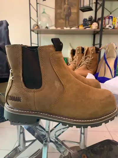 brand new Women’s work boots, View more