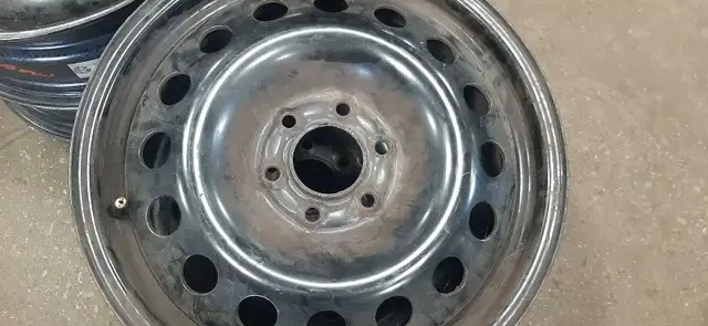 17 inch steel rims in Tires & Rims in Mississauga / Peel Region - Image 7