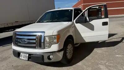 FOR SALE / TRADE — 2012 Ford F-150 Extended Cab Strong and reliable truck, perfect for work or daily...