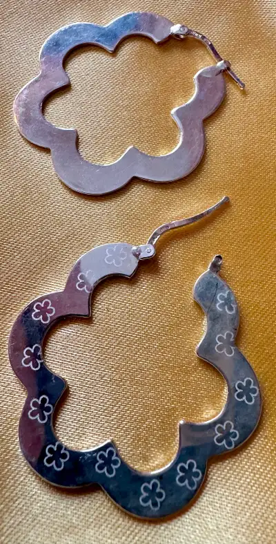 925 Italy Sterling Silver Flower Hoop Earrings, View more