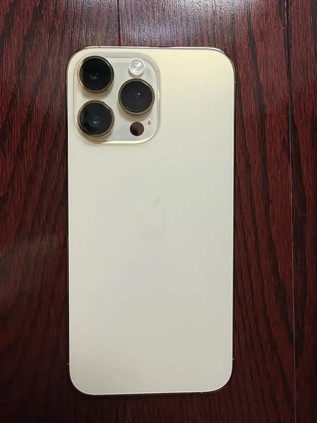 iPhone 14 Pro Max 128 Gb - Gold/White in Cell Phones in Kitchener / Waterloo - Image 5