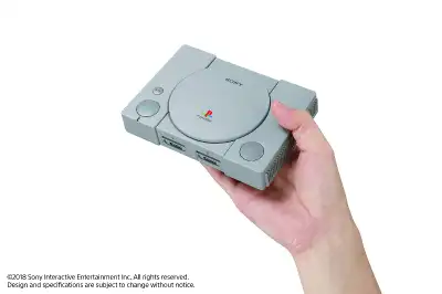 Mini console PlayStation Classique + 20 jeux préchargés à vendre, View more