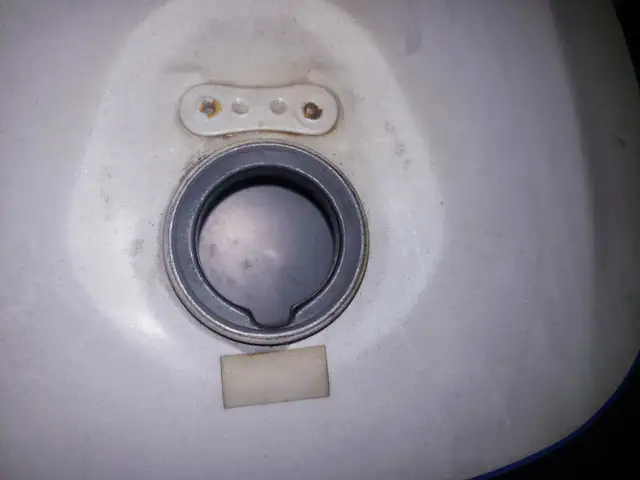 Honda Valkyrie tank in Motorcycle Parts & Accessories in Markham / York Region - Image 4