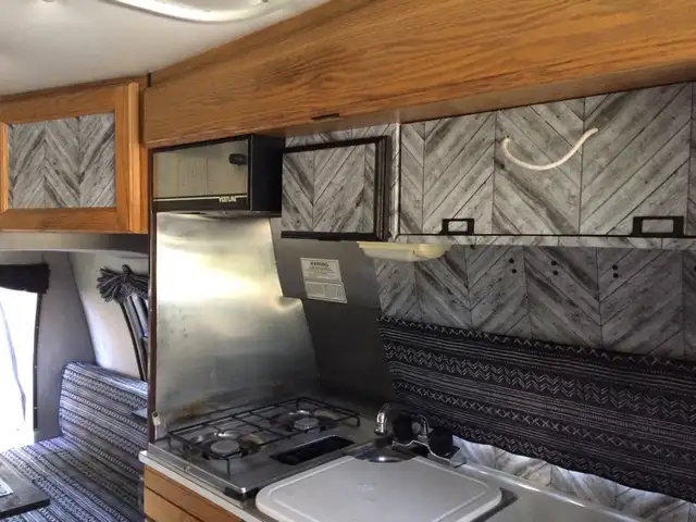 Roadtrek camper van in RVs & Motorhomes in Longueuil / South Shore - Image 6