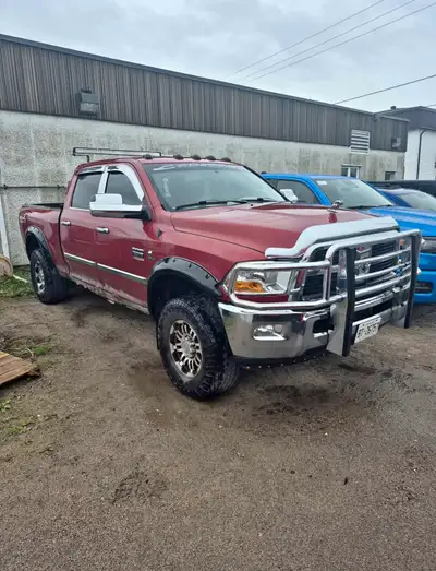 2010 Dodge Ram 2500 Cummins Crew Cab. 5 inch MBRP duel exhaust. Selling as is.