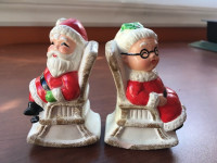 Vintage ENESCO Santa & Mrs. Clause salt and pepper shakers