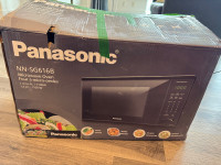 Panasonic Microwave NNSG626B