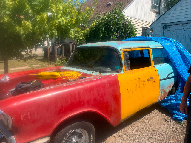 1957 Chevy 210 wagon in Classic Cars in St. Catharines - Image 2